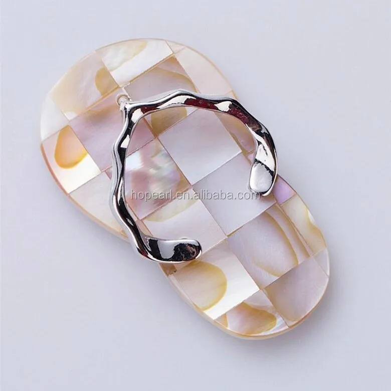 

MOP68 Genuine Sea Shell Jewelry Flip Flop Beach Sandal Pendant