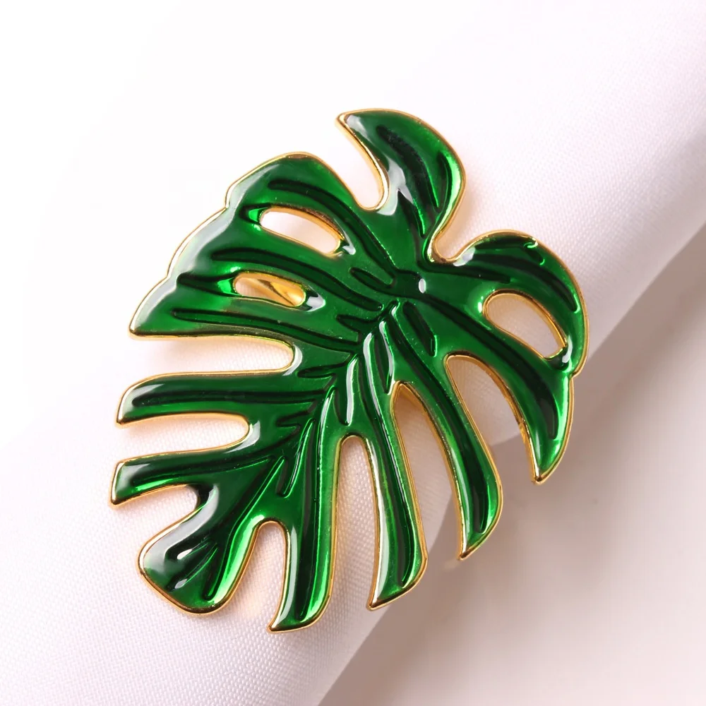 

2021 New Arrival Unique Monstera Leaf Style Green and Gold Alloy Metal Napkin Rings for Wedding Party and Restaurant Table Use
