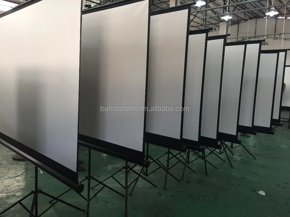 Tripod Presentation Screen