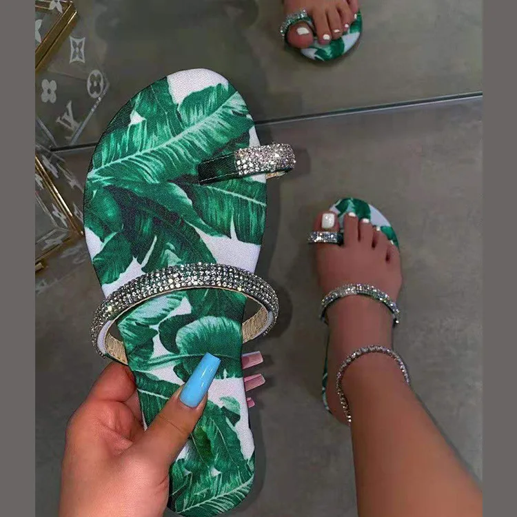 

Plus Size Casual Shoes Outside Slides for Women Summer Floral Print Bling Diamonds Clip Toe Slippers For Beach Vacation