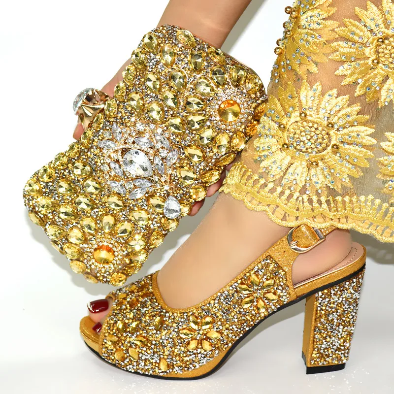 

Wholesale Italian matching African gold shoes and bags to match S180823