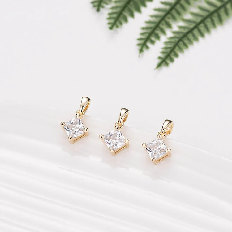 

Jiexing Wholesale New Square Shape Inlaid Zircon 14K Gold Plated Charm for Bracelet Making Jewelry