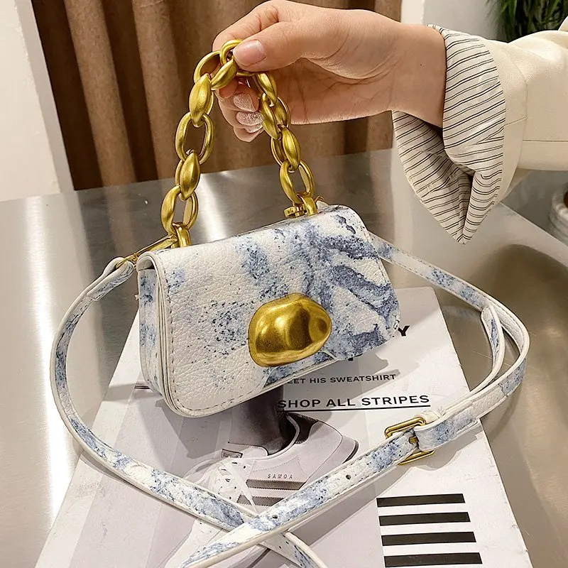 

Trendy Mini Bags Women Handbags Ladies Unique Blue and White Porcelain Print Fashion Chains Cross Body Purses, Multi