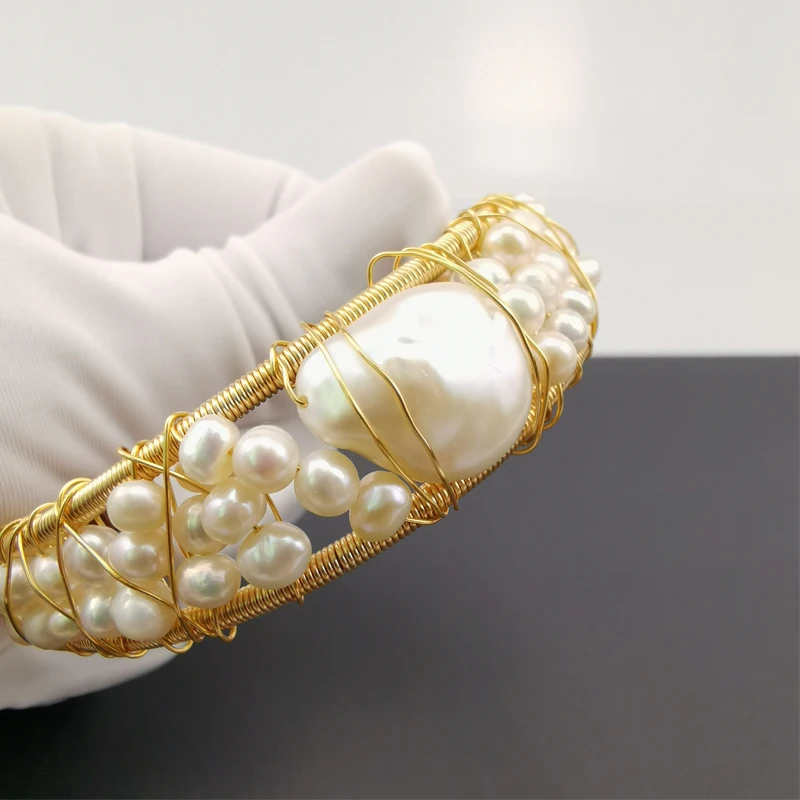 生珠宝有限公司 标题 高品质天然珍珠铜黄金填充手工可调节手链为妇女