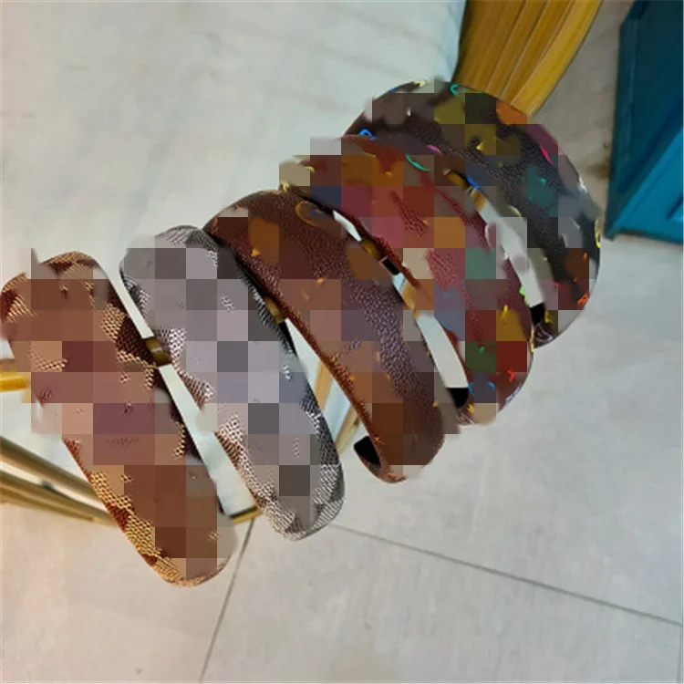 

Ins Simple Trendy Headband Fashion Classic Retro Headband Women's Printed Leather Headband, Picture
