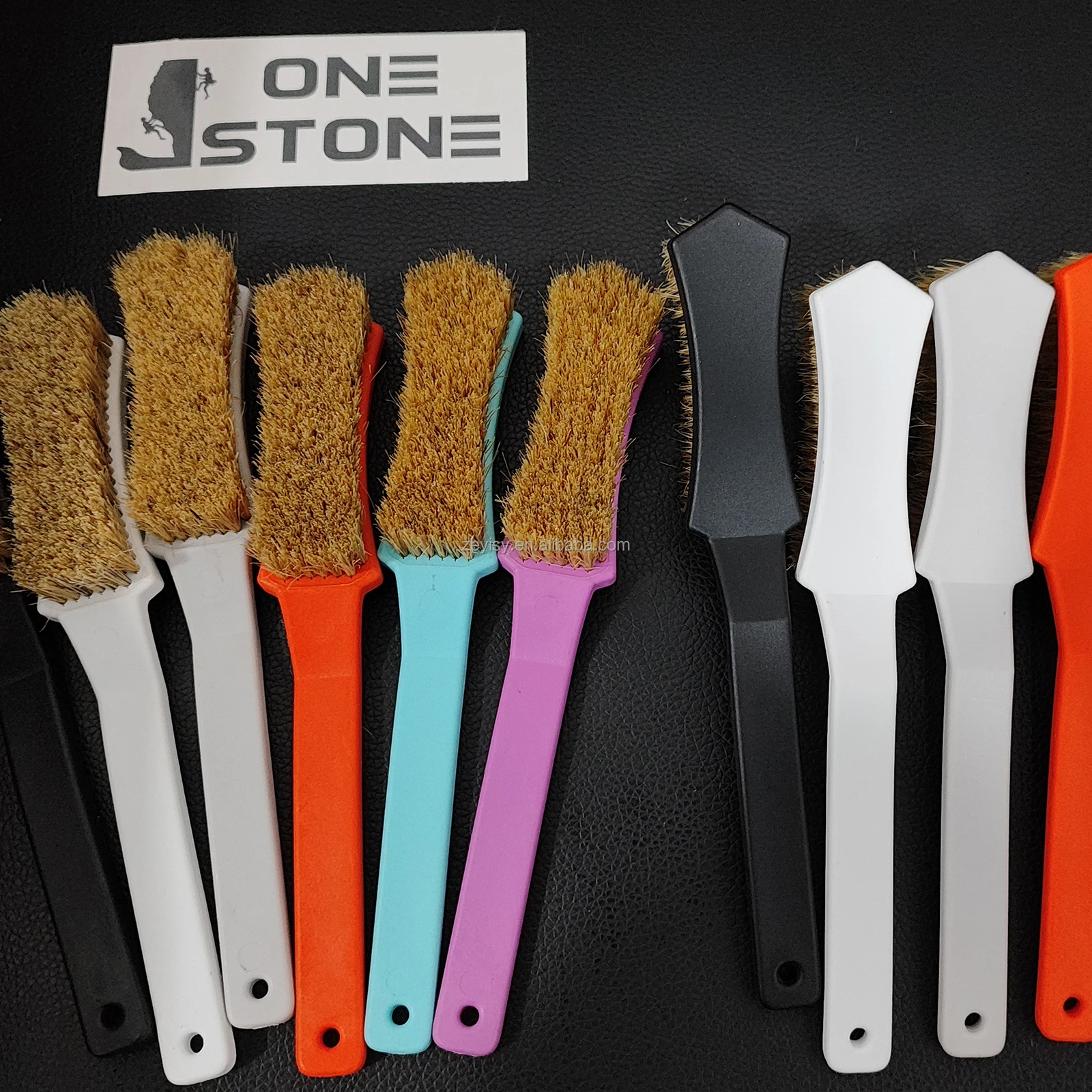 Rock Climbing Hot Small Climbing Brush  Use for Climbing Hangboard