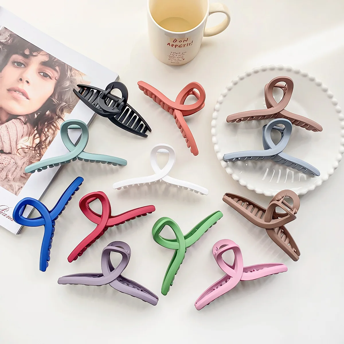 

14CM New Pink Fashion Women Jumbo Claw Hair Clips Accessories Vintage Cross Plastic Hair Claw