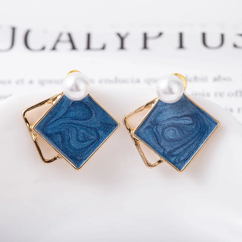 

New Geometric Irregular Retro Pearl Blue Earrings