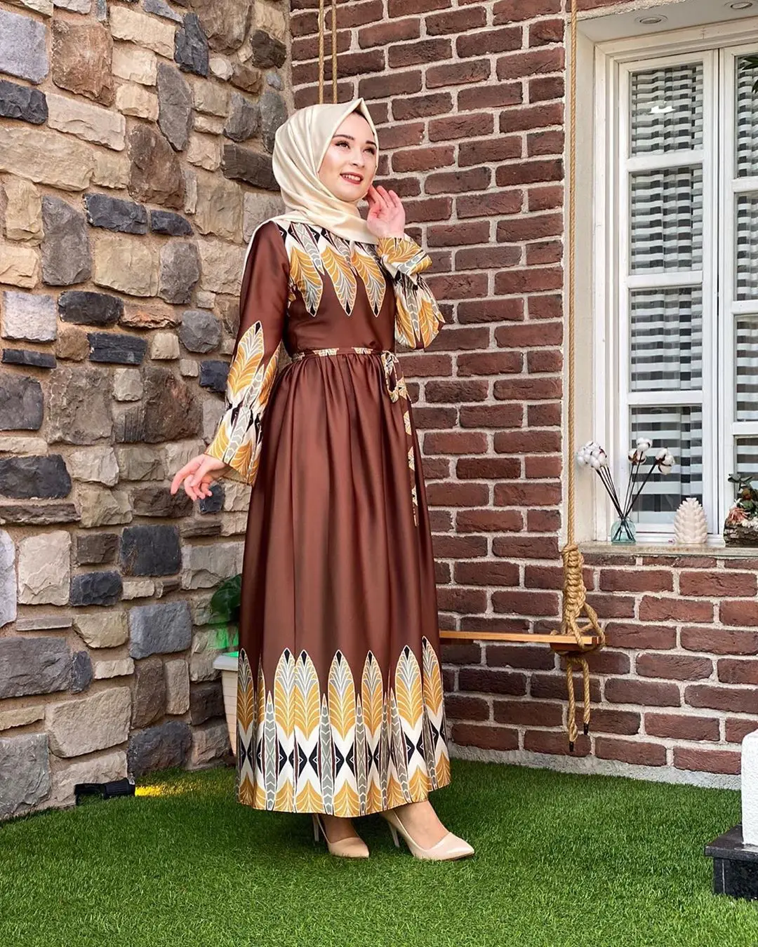 

Muslim Women'S Silks Summer Clothing Dubai Abaya Long Sleeve Satins Southeast Asian Clothing Middle East Islamic Clothing, Champagne, brown
