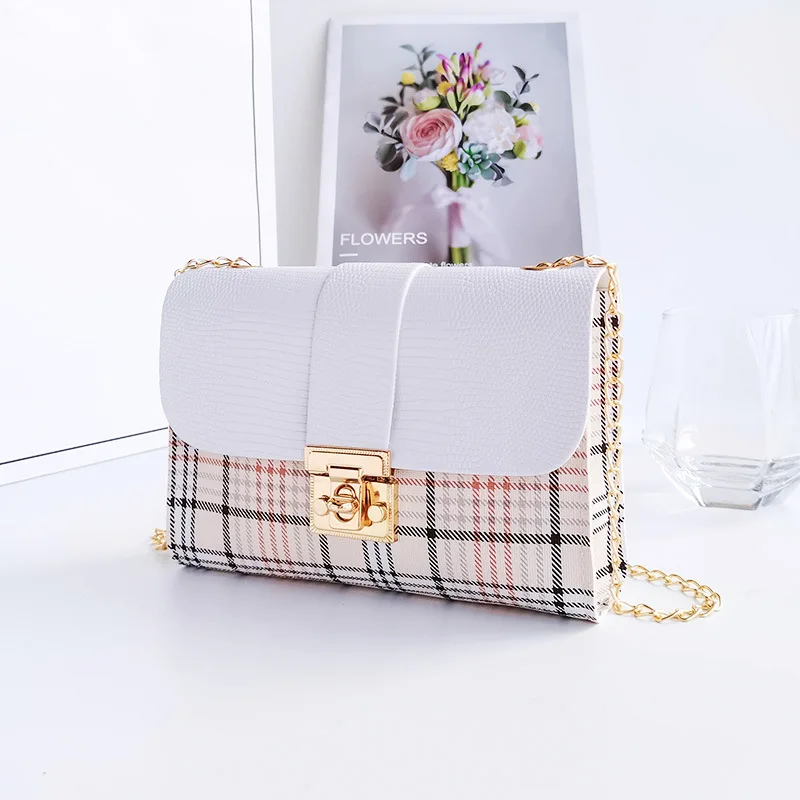 

New lattice women's bag leisure small square bag Single Shoulder Messenger Small fresh mobile phone small bag, Customizable