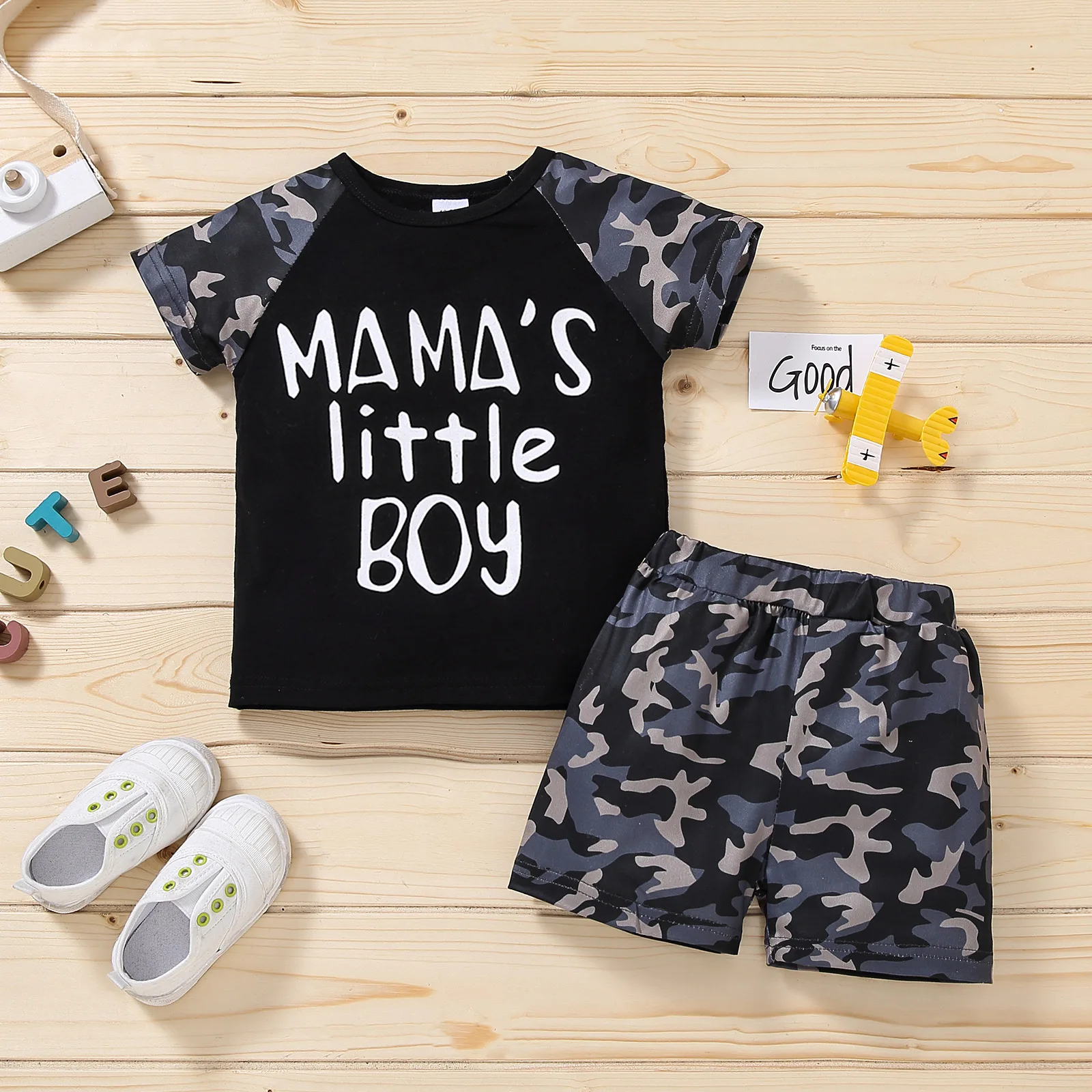 

wholesale 2pcs Toddler Baby Boy Set Mama little boy Short Sleeve T-shirt Top+camo shorts Outfit Kids Clothes Set, As image shown