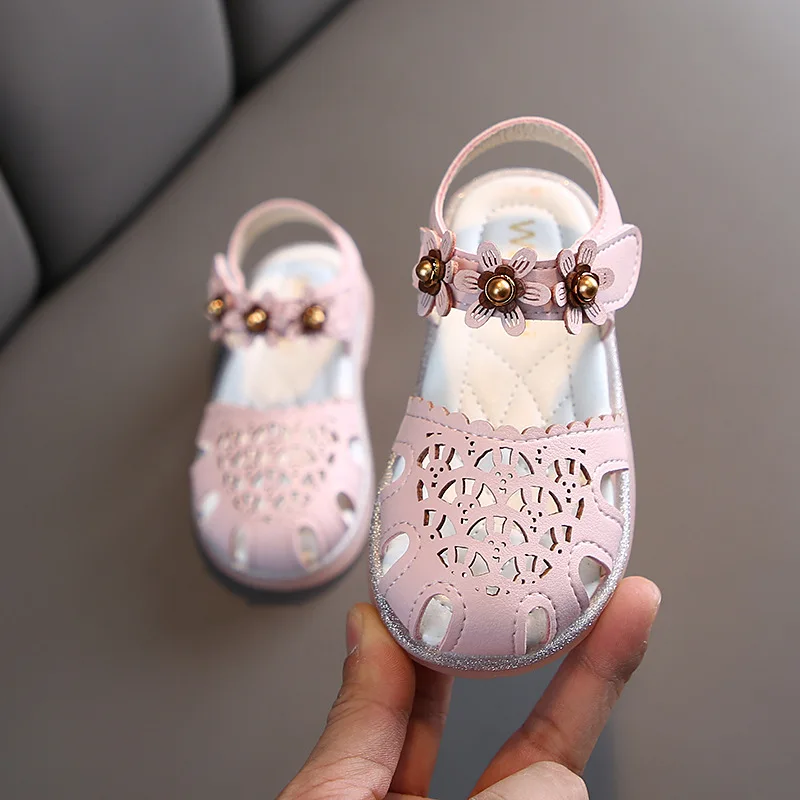 

Wholesale cheap factory kids girls beautiful flower baby girl shoes, White/pink