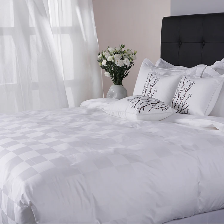 

50% Discount Luxury hotel bedspread bedding sets white comforters sheet for hotel