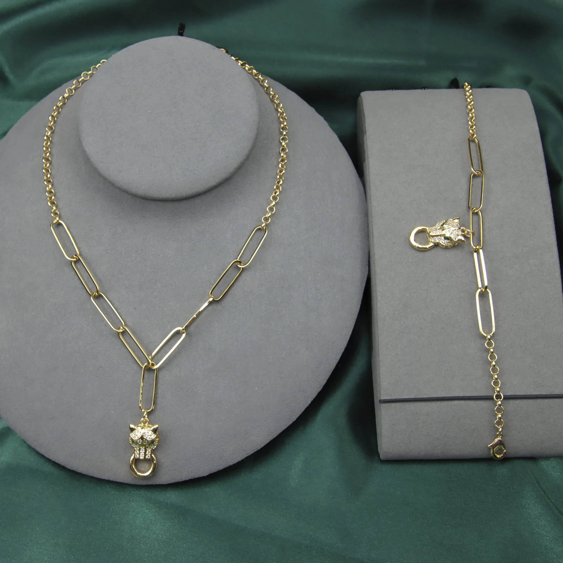 

New Design Gold Leopard Jewelry Set Dubai Leopard Necklace Bracelet for Women