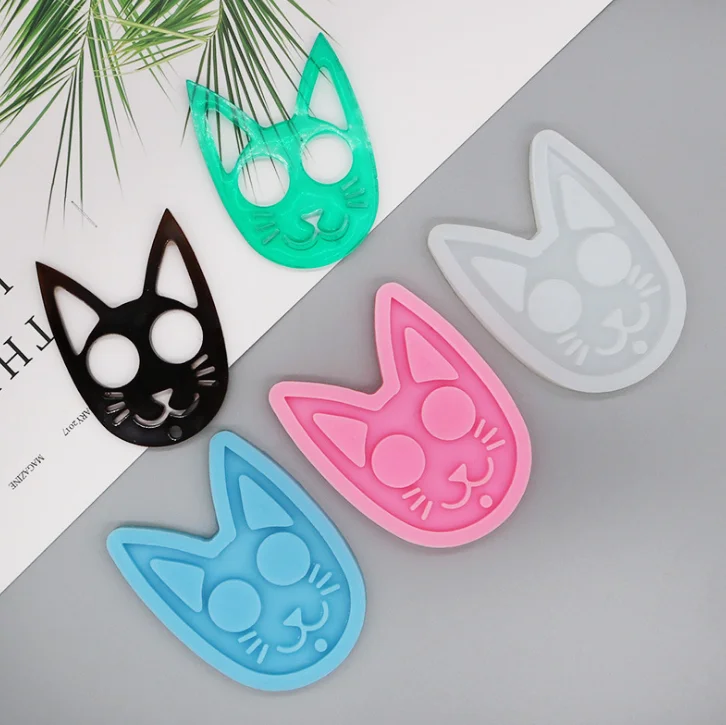 

Super glossy Cat/Unicorn/Dog Heart Defense Keychain Mold - DIY Resin Crafting Mold - Silicone Mold - Epoxy Mould Craft