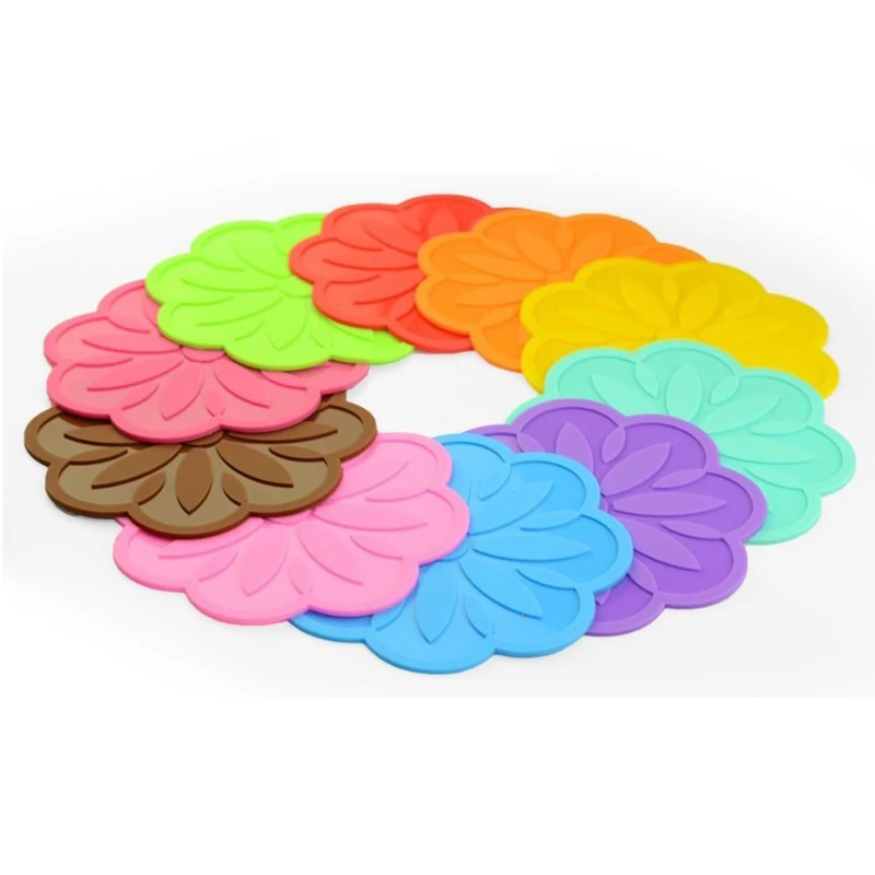 

1 Pcs Fruit Shape Coaster Creative Cup Pads Silicone Insulation Mat Hot Drink Holder Kitchen Dining Bar Table Decorations, Multi colors