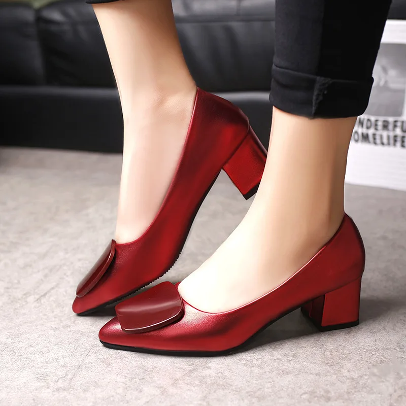 

sh10777a 2021 Sexy red low and thick heel dress shoes for women