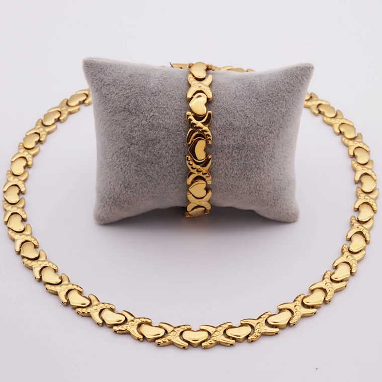 

Elegant Women Stainless Steel X Heart Pattern Jewelry Gold Necklace Sets