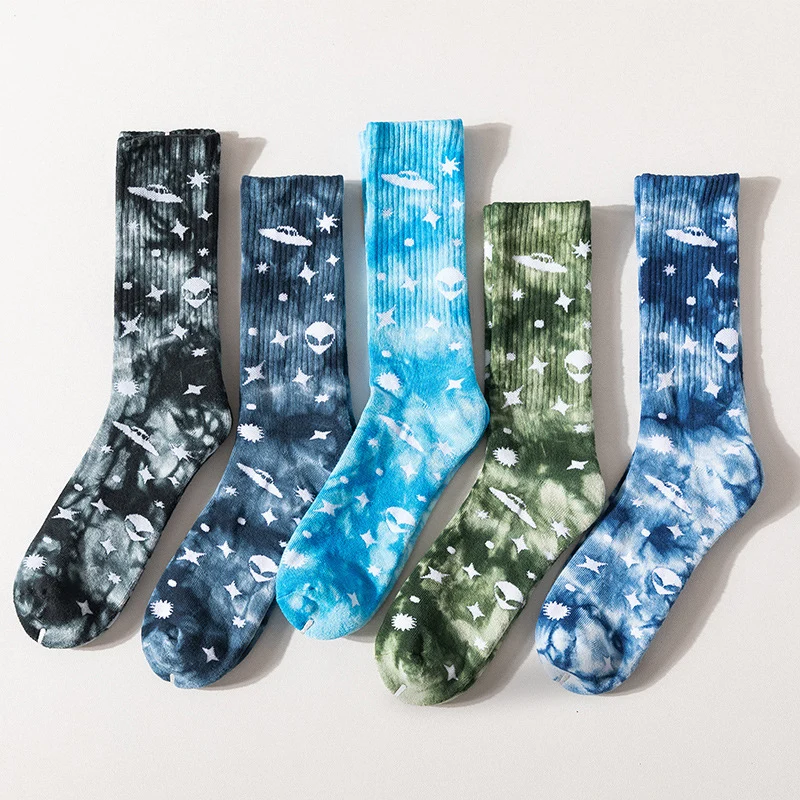 

XIANGHUI Wholesale New Custom Women Fashion Funny Alien Tube Tie Dye Cotton Crew Happy Socks For Unisex