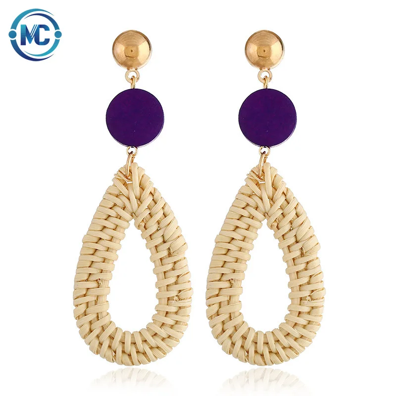 

2021 Retro geometric round wooden bamboo rattan grass earring selling wooden handmade rattan earrings wholesale