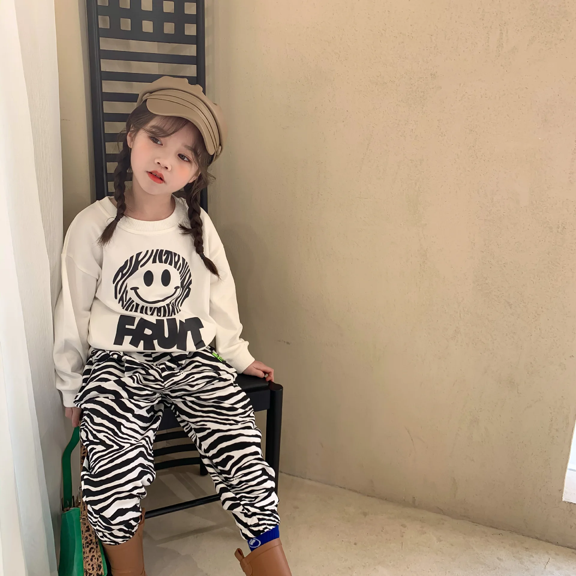 

wholesale Toddler Baby Clothes girl Boys Outfits sweatshirt + Pants 2pcs kids clothing Sets