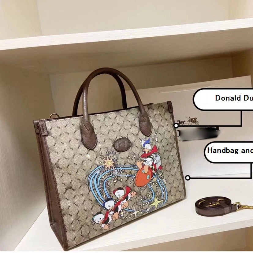 

2021 latest Donald Duck satchel and handbag, Brown