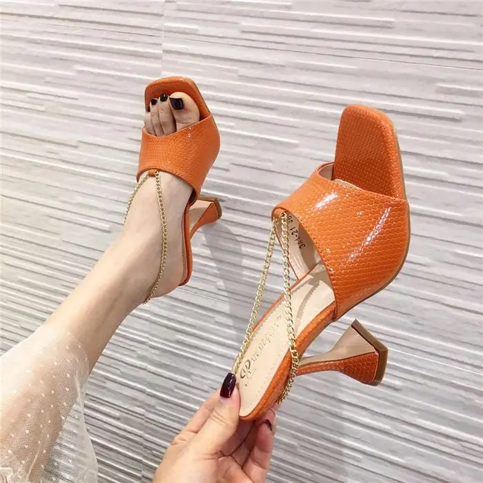 

100651Deleventh Shoes Woman New Arrival 2020 Stylish Square Open Toe Metal Chains Female Sandal PU Leather Wine Glass High