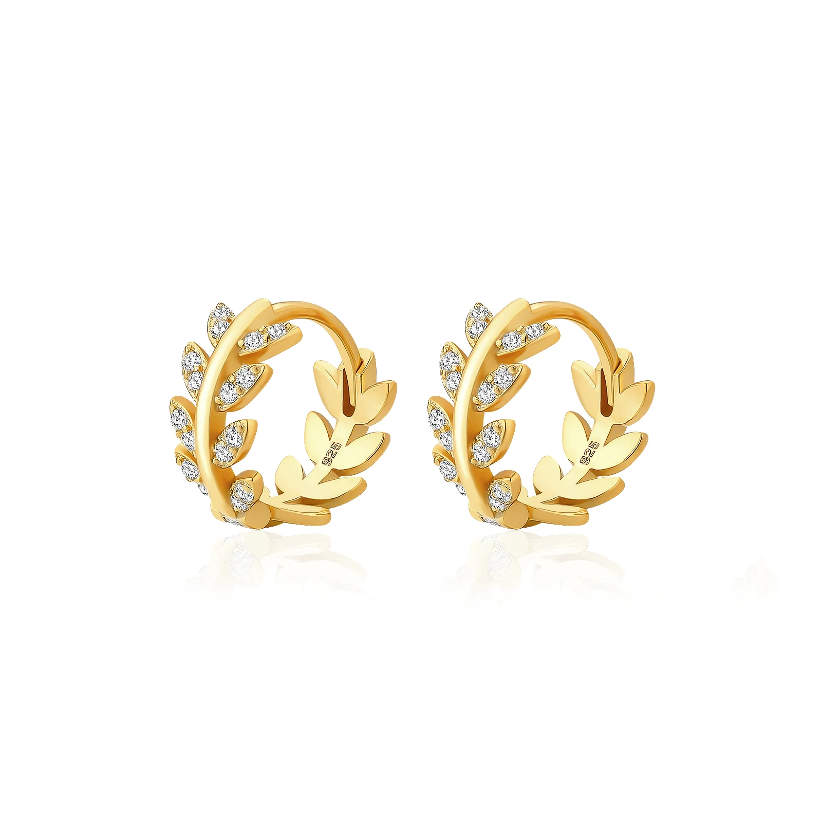 

KRKC Fashion Gold Plated hypoallergenic Stainless Steel Diamond C-shaped Huggie Hoop Earrings for Women
