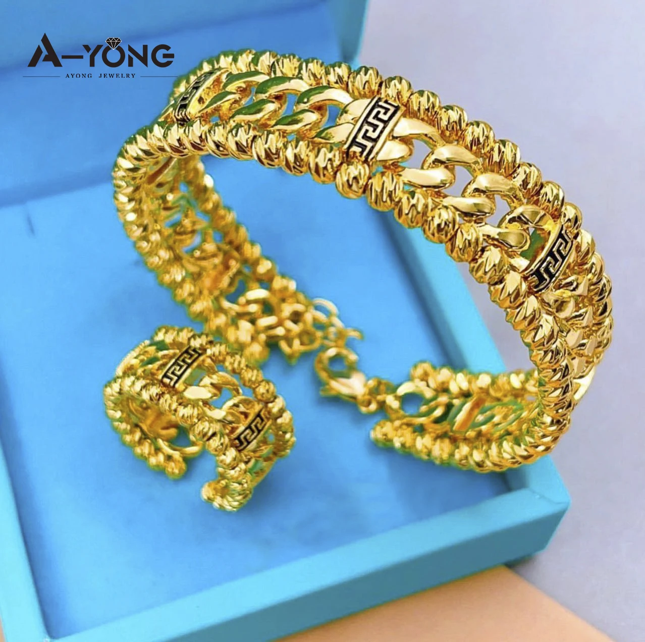

Ayong Jewellery Bracelet Ring Set Adjustable Cuban Link Bracelet Brass Gold Plated Bracelet for Women