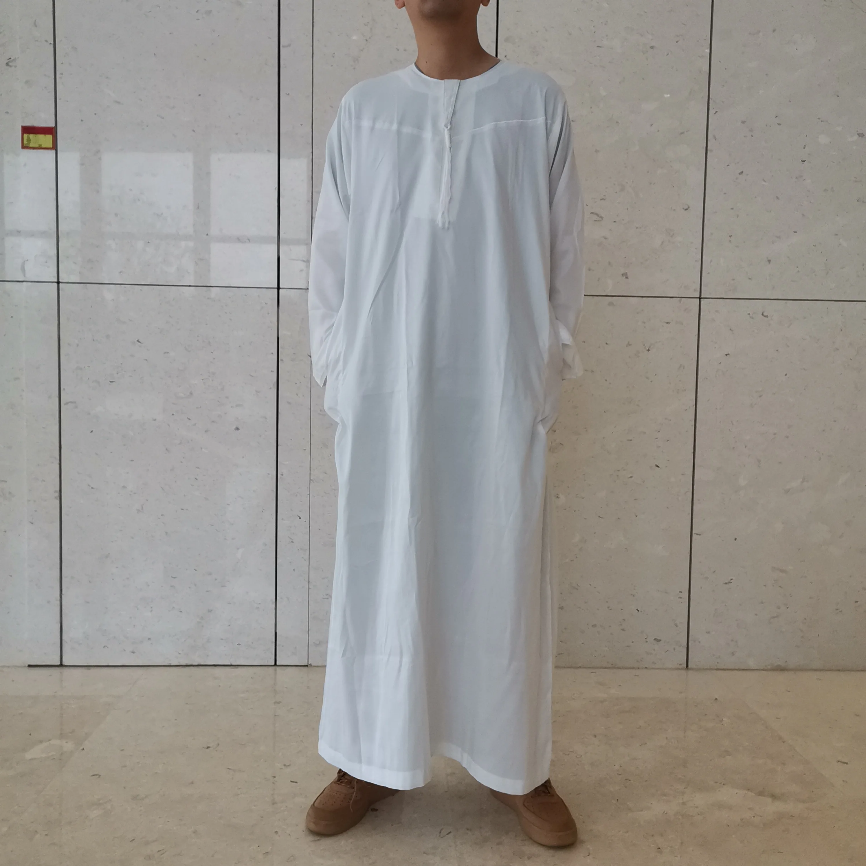 

Islamic Prayer Clothing Arabia Thobe Fashion Muslim Wear Islamic Men Clothes Long Sleeve Jubah Robe Islamic Clothes For Men, White