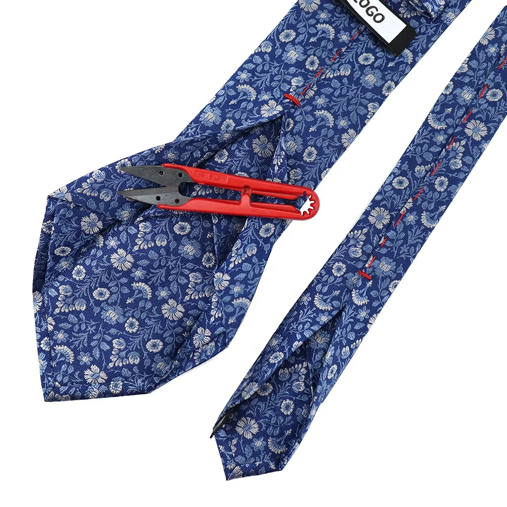 

Gentlemen Blue Flower Woven Patterns Custom Neck Ties Hand Stitching 7 Fold Natural Silk Tie for Men Suit