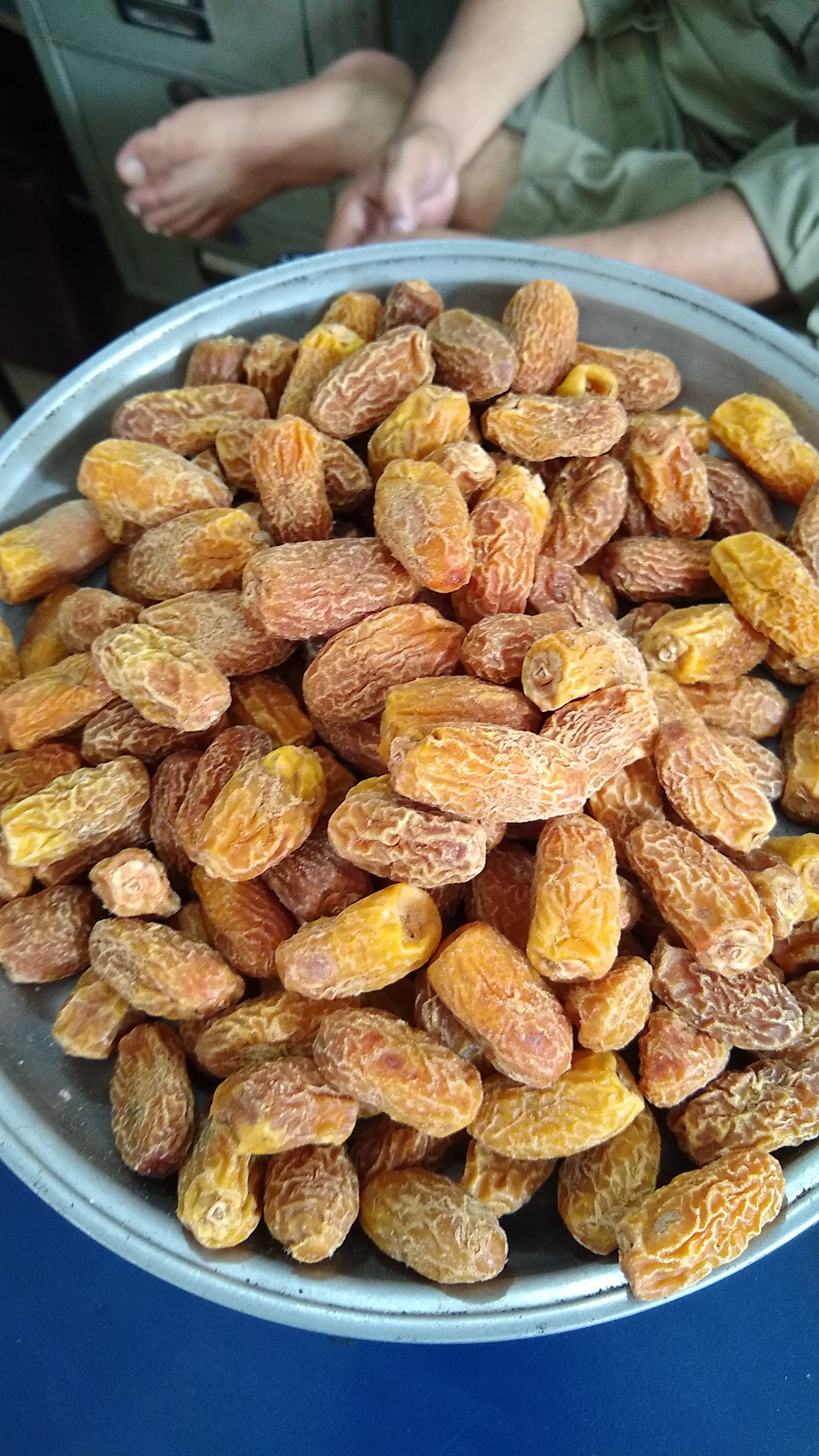 
Yellow dry dates / Kharek / Pakistani Dry Dates 