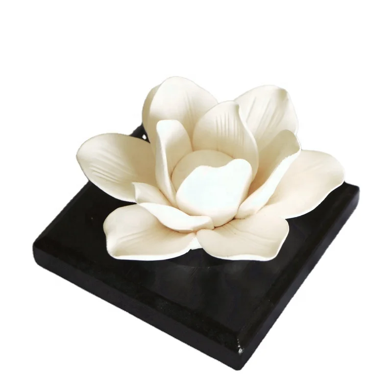 

Wholesale Stocked Wedding Gift Home Car Decoration Set Wood Frame Ceramic Lotus Flower Aroma Essential Fragrance Oil Diffuser