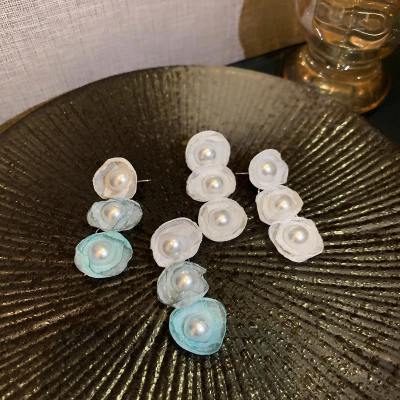 

trendy fashion 2021 green pearl tropical flower earrings