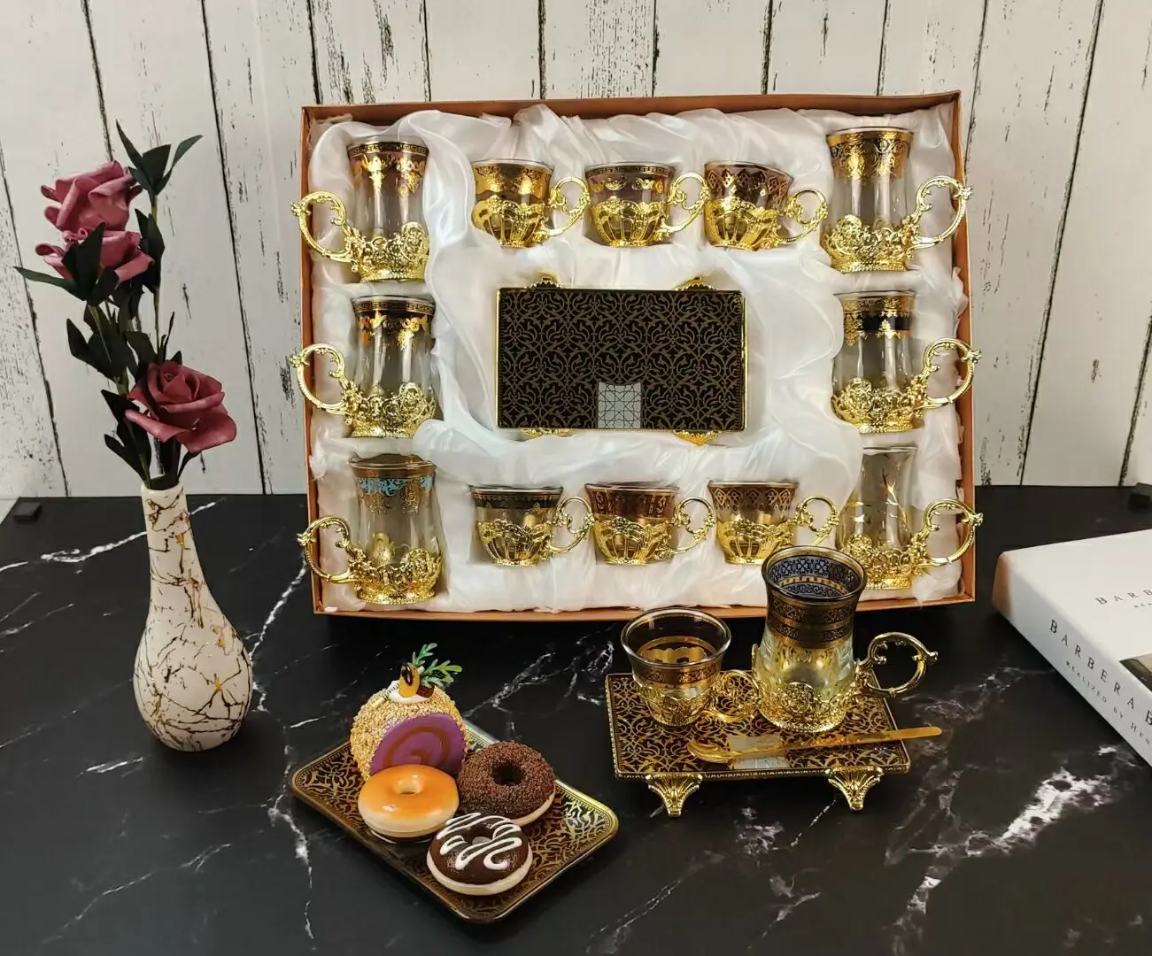 

QIAN HU Arabic Style Coffee & Amp; 12pcs Vintage Turkish Glass Cups Tea Sets with Single Tray for Wedding Home Decoration, Transparent