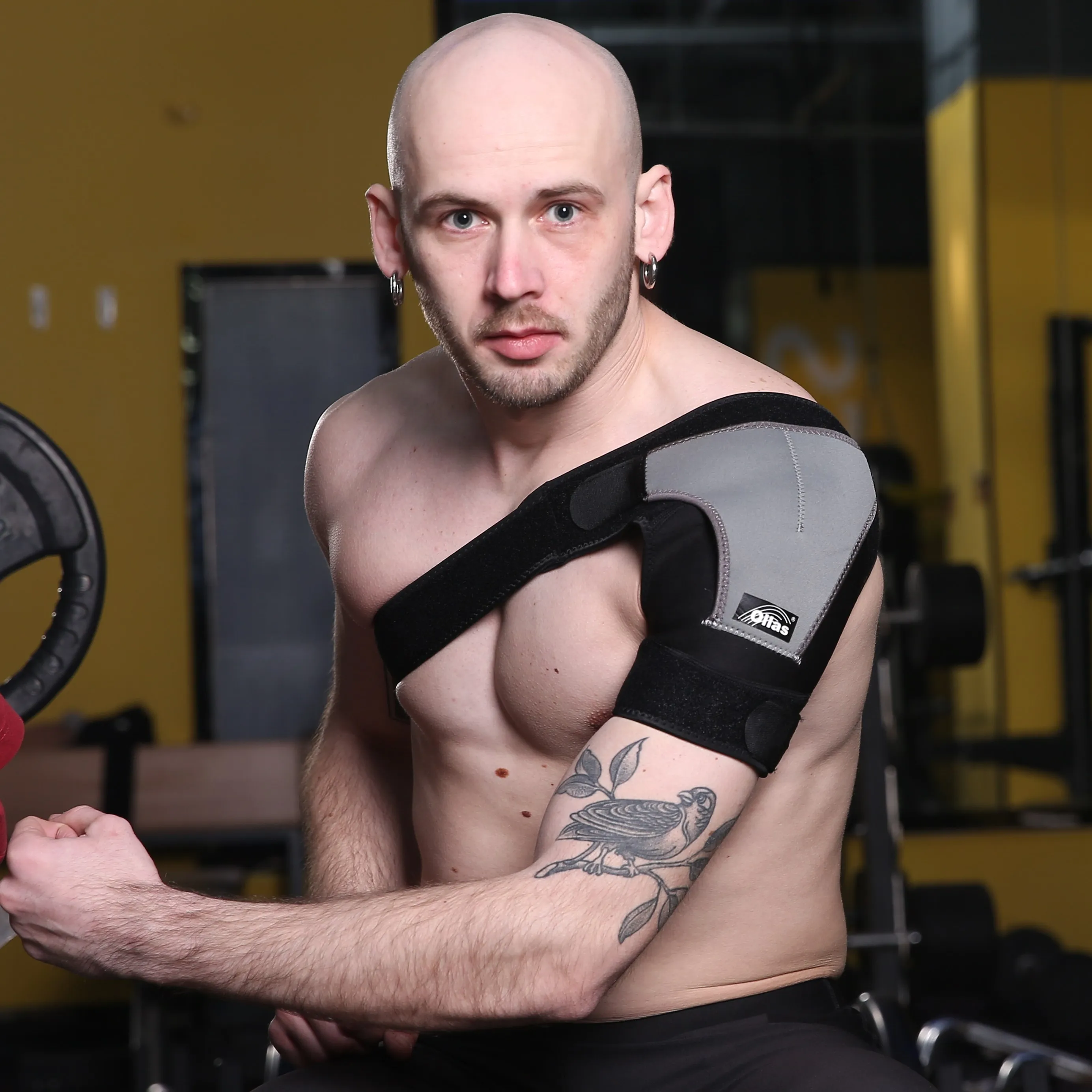 

Newlucky Adjustable Shoulder Support Brace with Pressure Pad for Men Women shoulder guard, Black