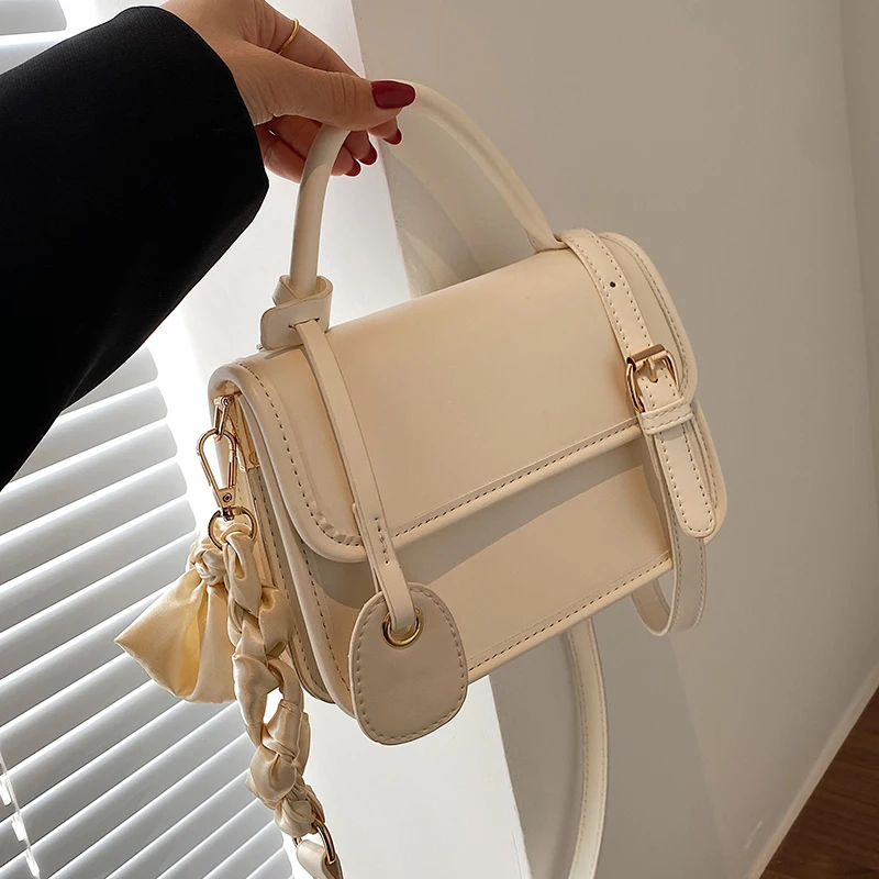 

Vegan Leather ambulance woman handbag