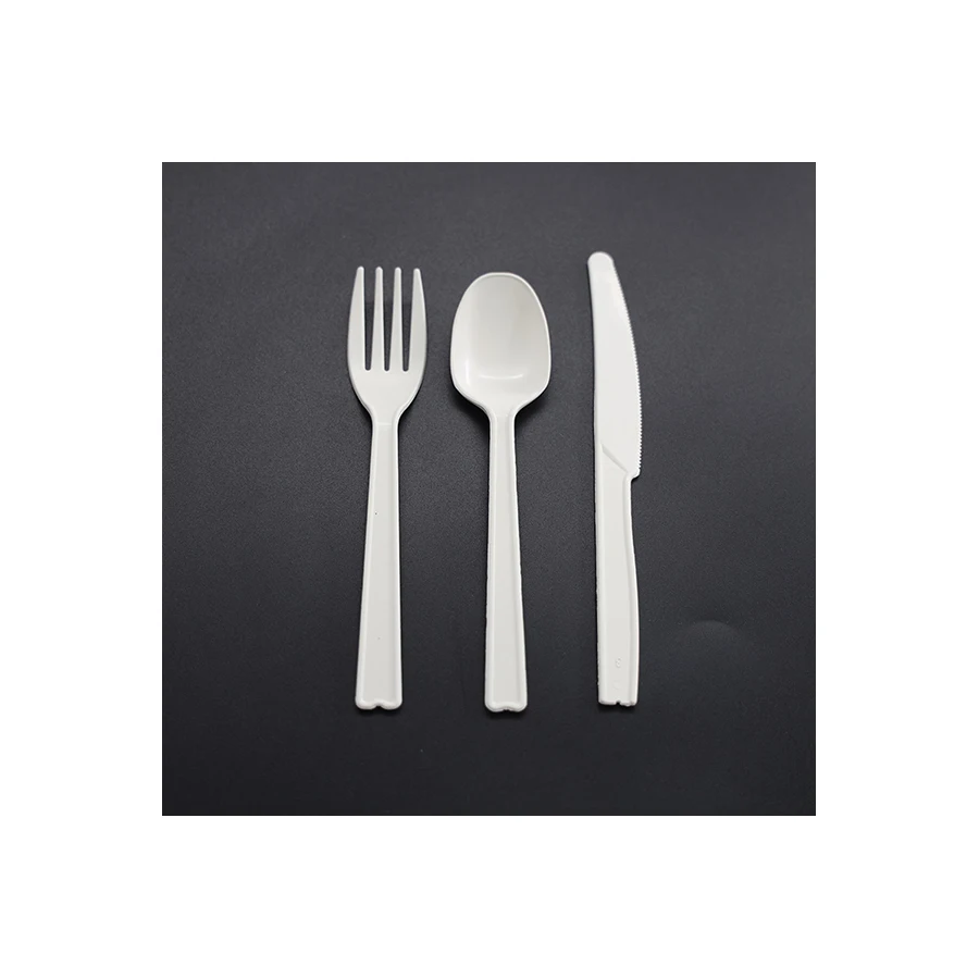

The manufacturer carefully manufactures disposable biodegradable tableware degradable plastic cutlery