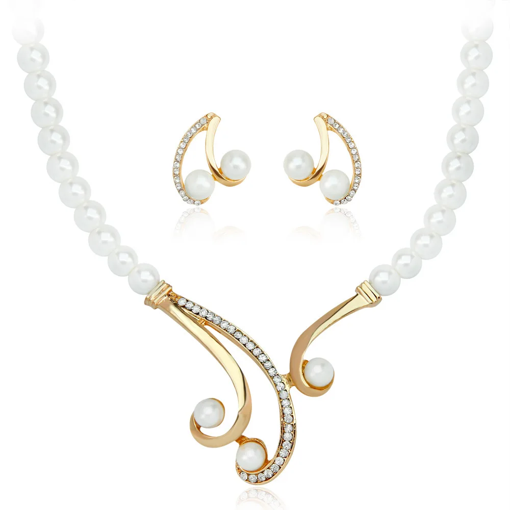 

Korean fashion sweater chain fashion pearl Diamond plated KC gold jewelry necklace set
