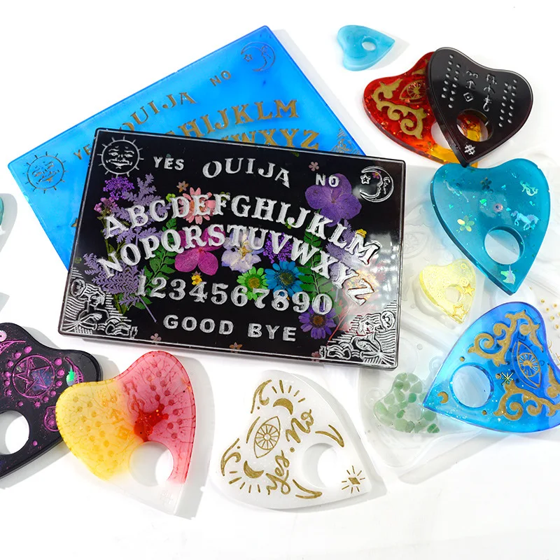 

T 28 Shiny resin Ouija board triangle heart silicone tray mold keychain resin mold for DIY, White