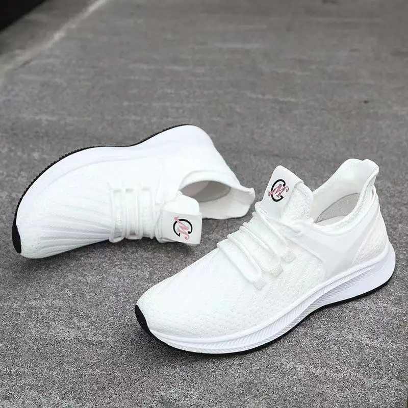 

Hiqh Quality Men sport shoes black white fly knit casual shoes walking shoes