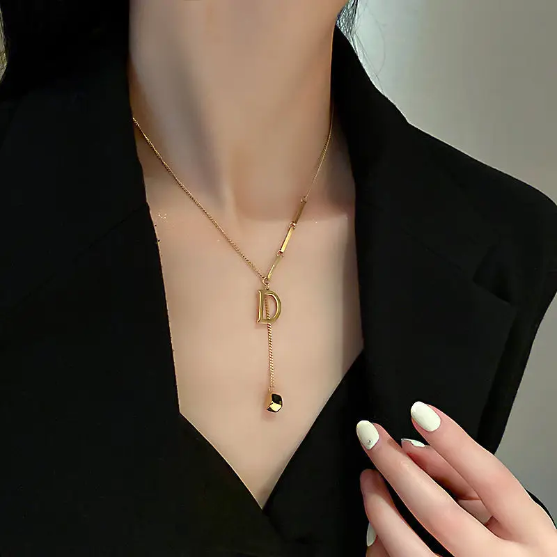 

2023 Titanium steel necklace female niche luxury simple letter D pendant trendy 18k gold plated long chain necklace for women