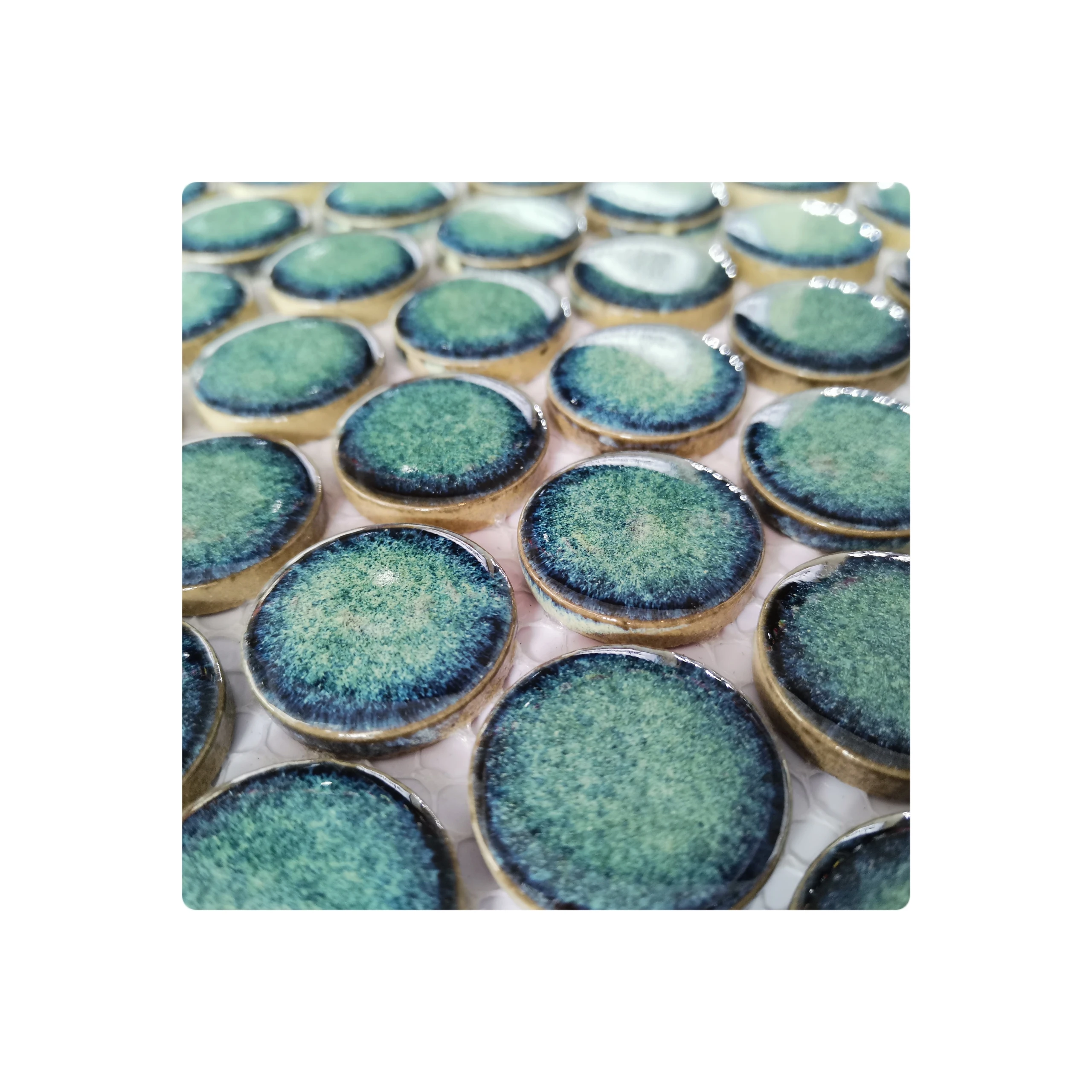 China Popular Glazed Round Porcelain Mosaic Tile For Wall And Floor