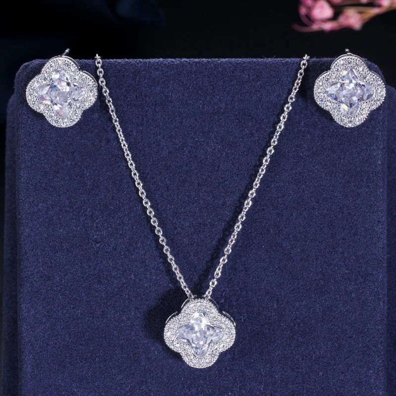 

Fashion zircon set earrings drop set clover necklace luck blade necklace lady's elegant charm jewelry, Customized color