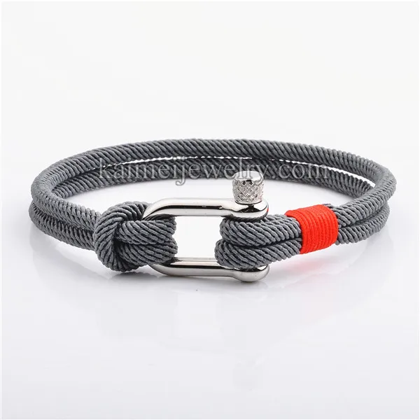 

Customizable Products Silver Jewelry Shackle Bracelets For Men And Women