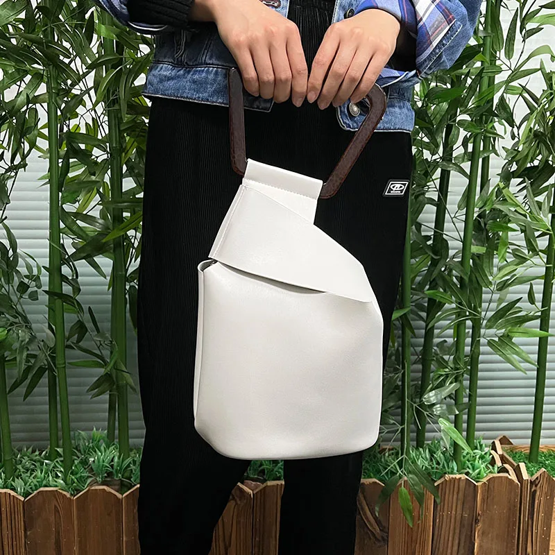 

2022 New Personalized Acrylic Handle Women's Handbags High Quality PU Solid Women Hand Bags Summer Irregular Bucket Bags Purses, As pictures show