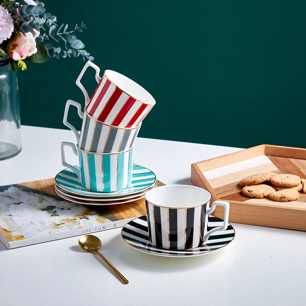 

250 ml Luxury Colorful Coffee Cups Elegant Bone China Gold Inlay Tea Cups for Drinkware Ceramic Tea Coffee Cups and Saucers
