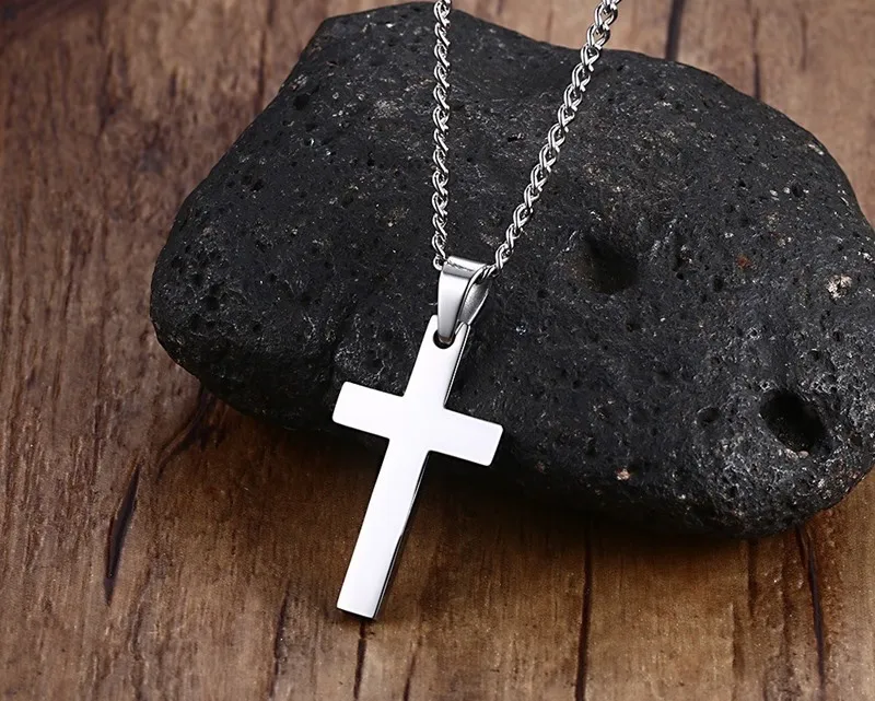 

RFJEWEL Wholesale hot selling religious cross pendant Christian silver stainless steel jewelry necklace for men