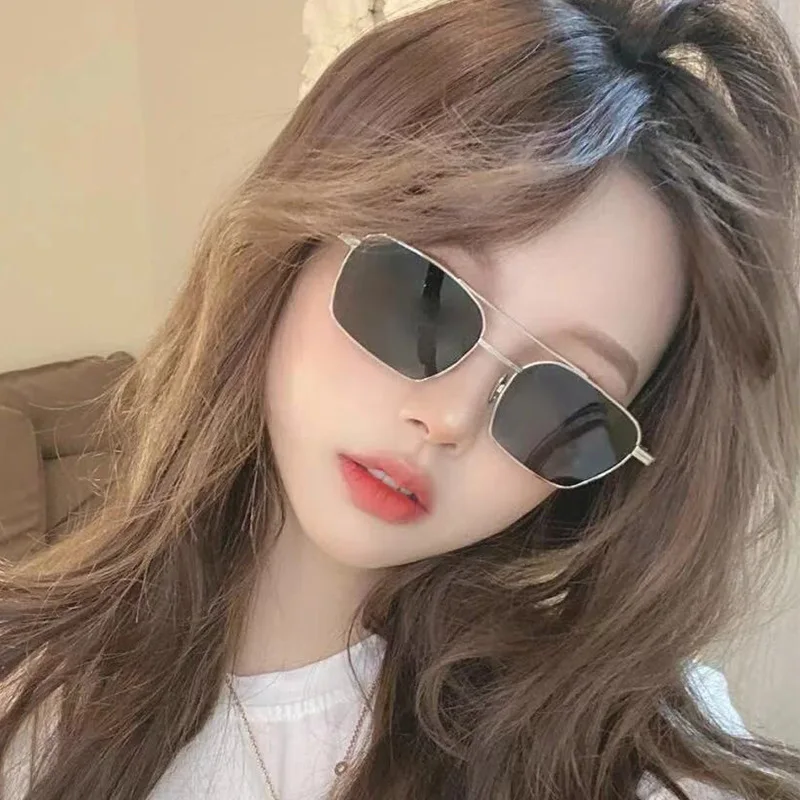 

DLL2120 retro sunglasses fashion sun glasses newest 2021 metal frame vintage small rectangle shades for women DL Glasses