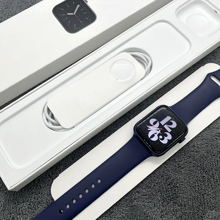 

latest clone 1:1HD Heart Rate Monitoring Intelligence Suitable For Iwatch7 Smart Watch with logo 2021 Series 7 smart watch